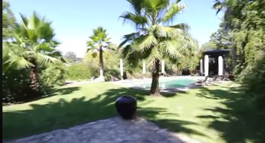 8 Bedroom Property for Sale in Hopefield Western Cape